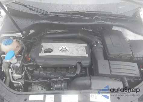 2012 Volkswagen Eos Executive z USA, uszkodzony, nr VIN WVWFW7AH0CV009066